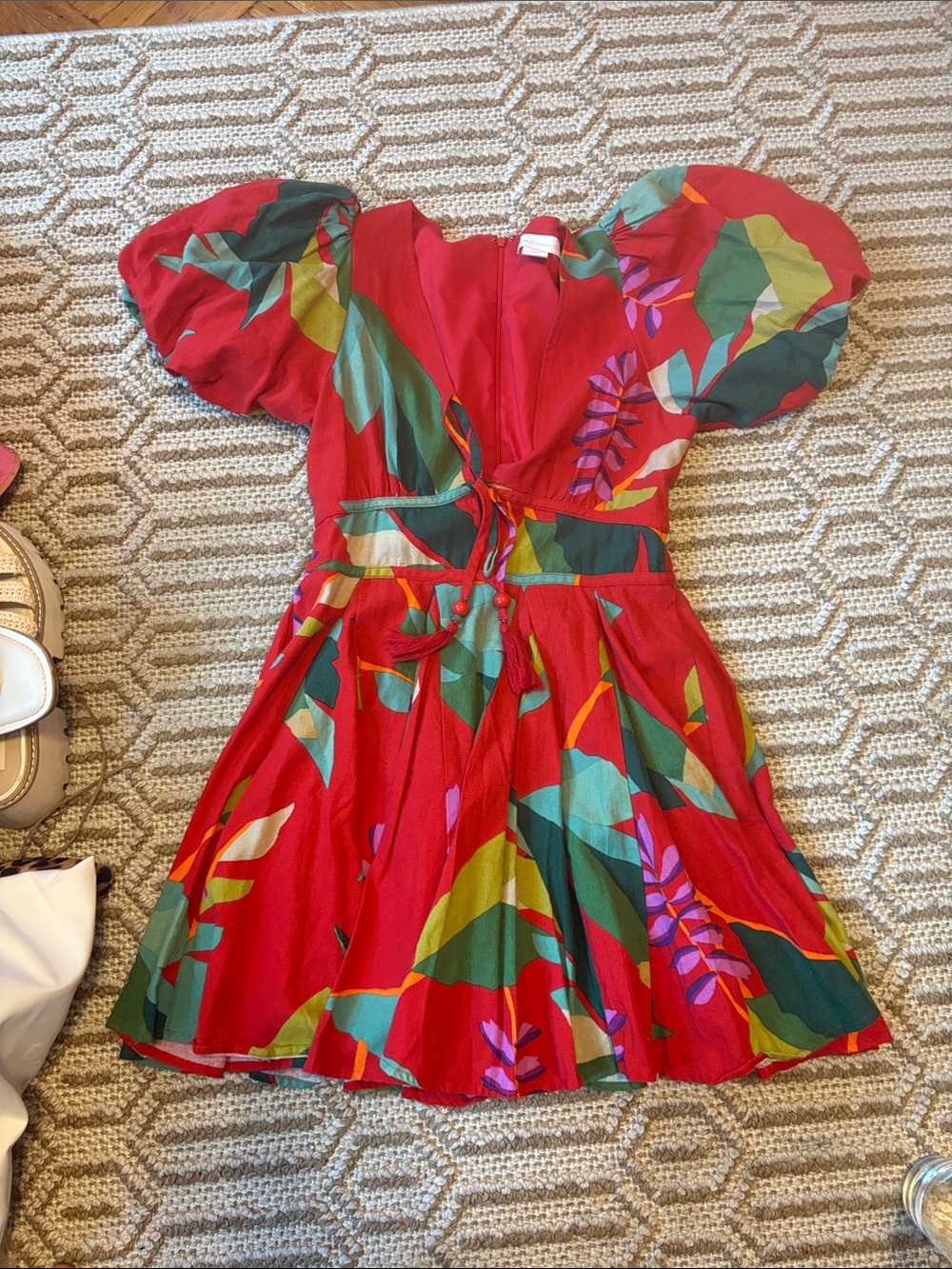 House of Harlow 1960 Red Tropical Tie-Front Puff Sleeve Mini Dress - Picture 3 of 4